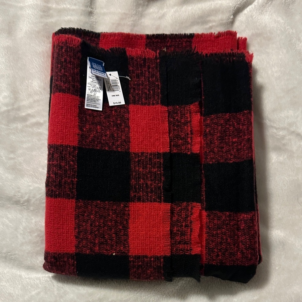 Old Navy Red and Black Plaid Scarf
